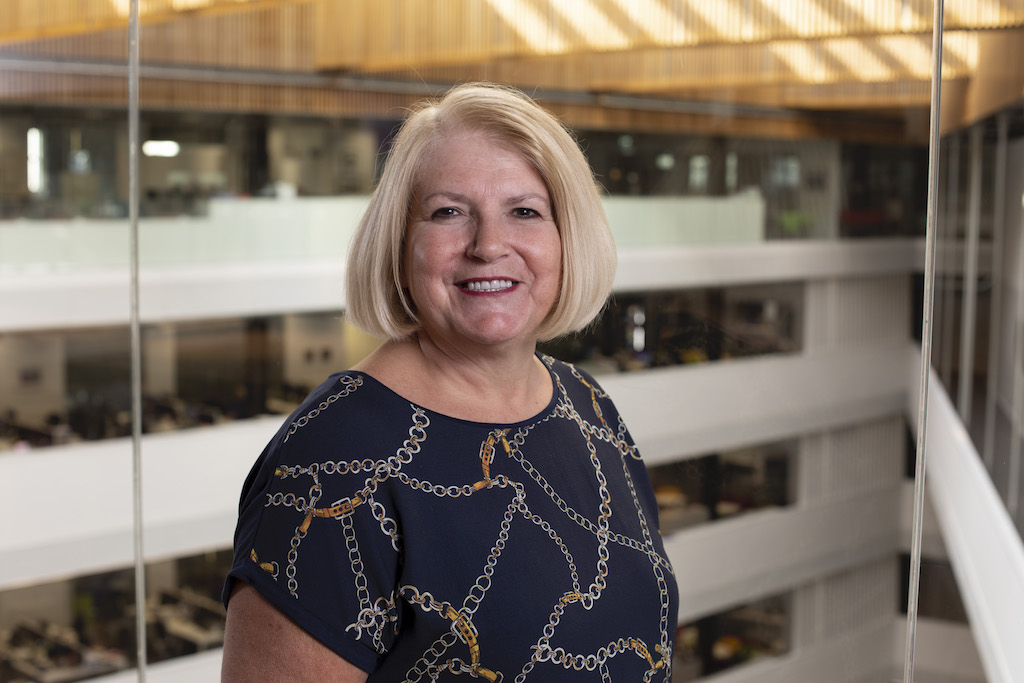 Lorna B Hamilton