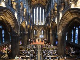 Photograph of City of Glasgow College graduation ceremony at Glasgow Cathedral 