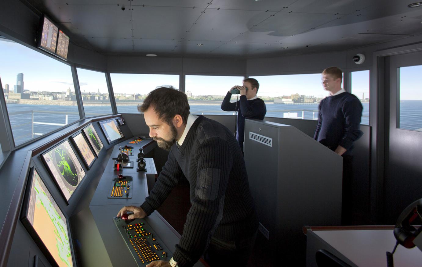 Nautical Science/ Chief Mate Full / Master HND ...