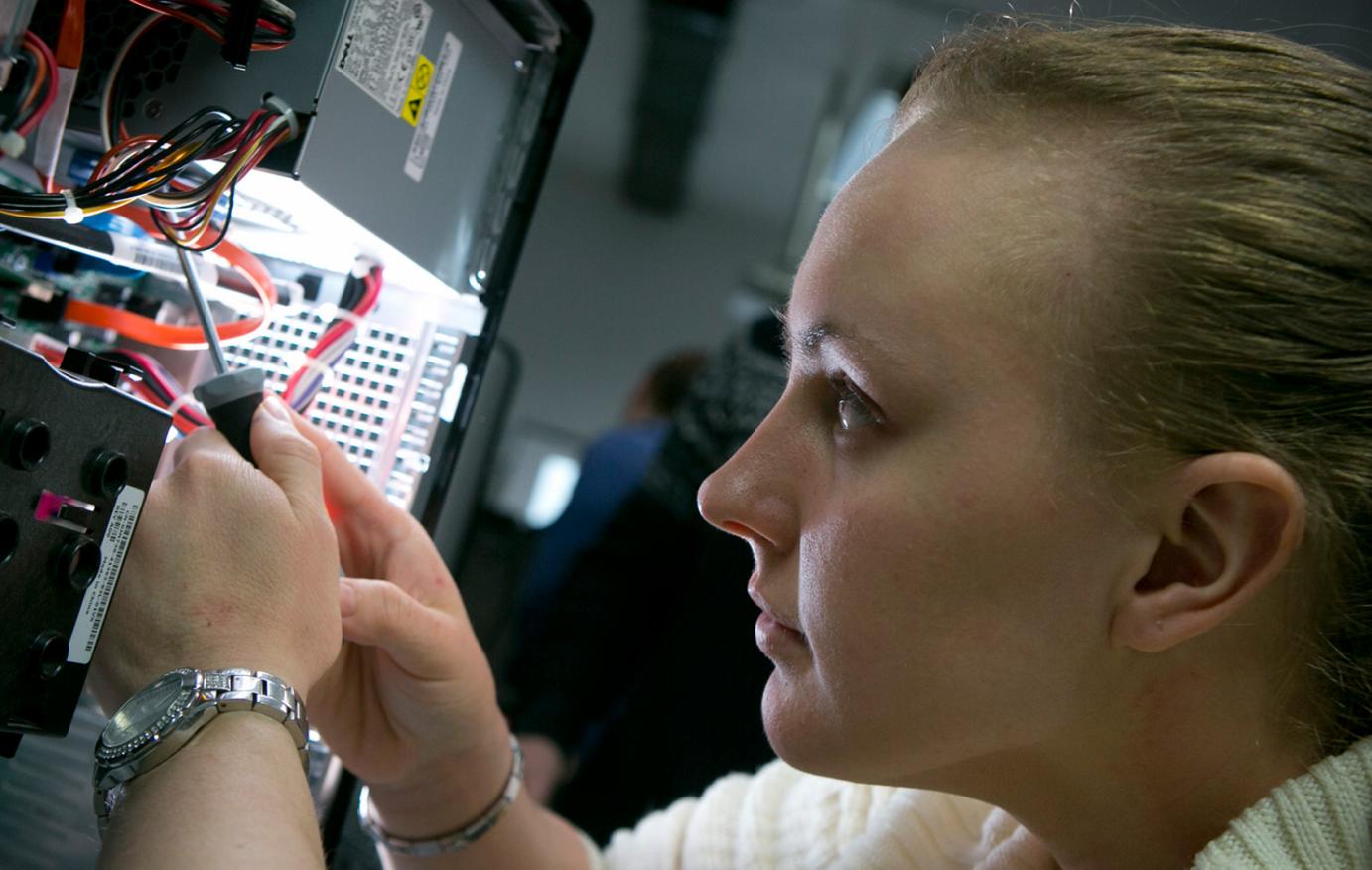 Computing: Technical Support (Year 2 Direct Entry) HND ...