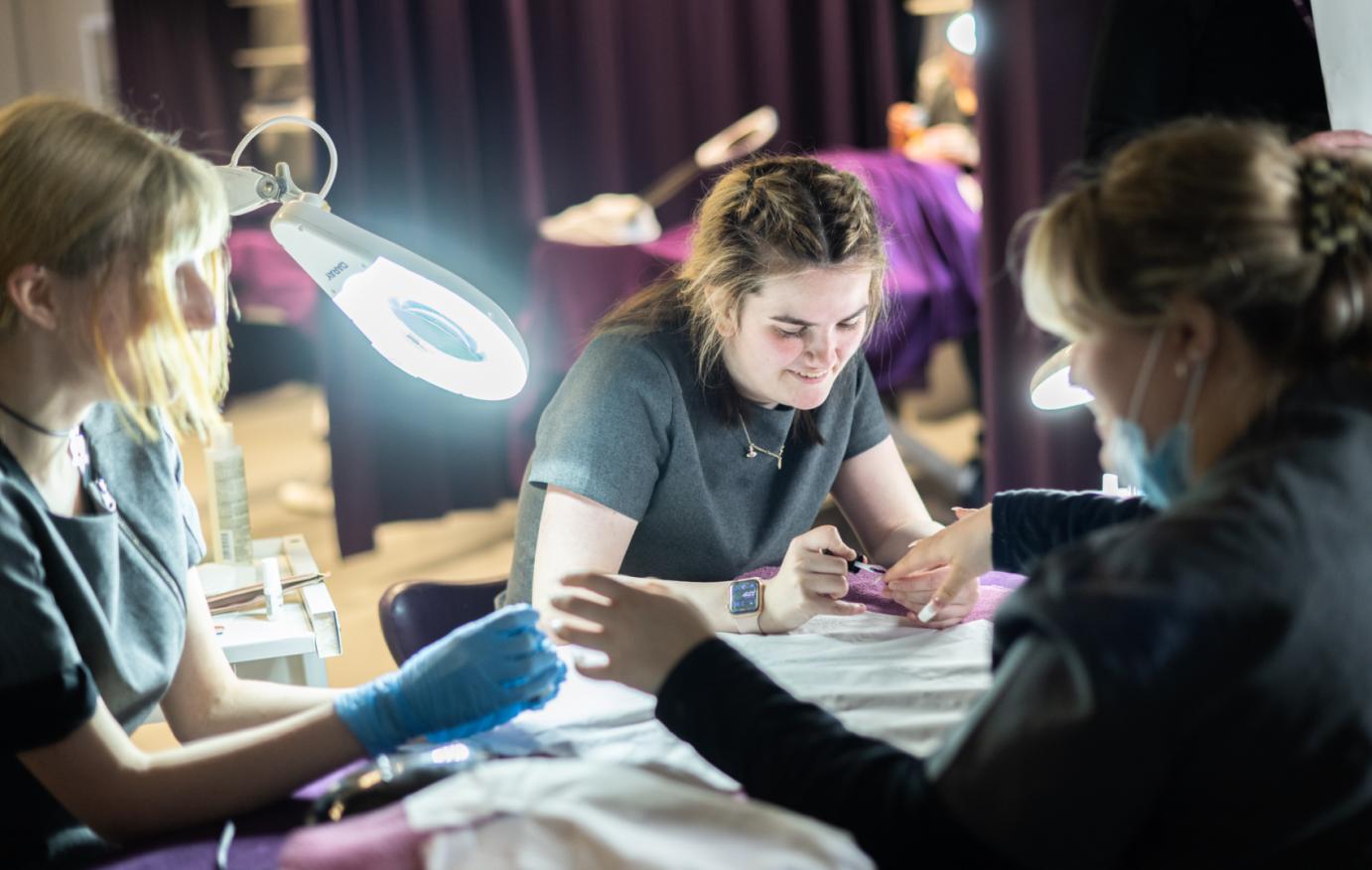 Beauty Therapy (Year 2 Direct Entry) HND ...