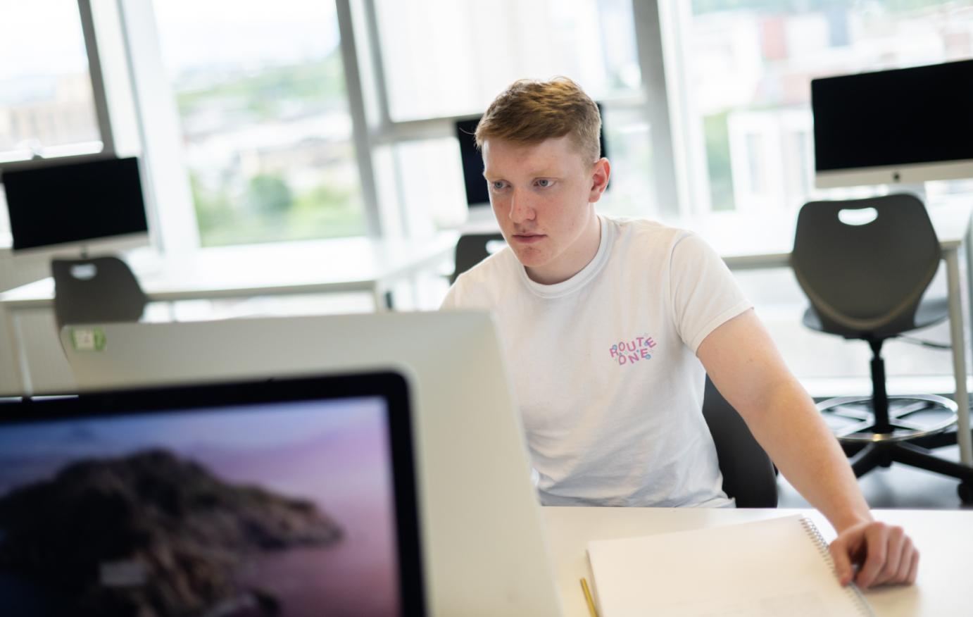Graphic Design (Year 2 Direct Entry) HND ...