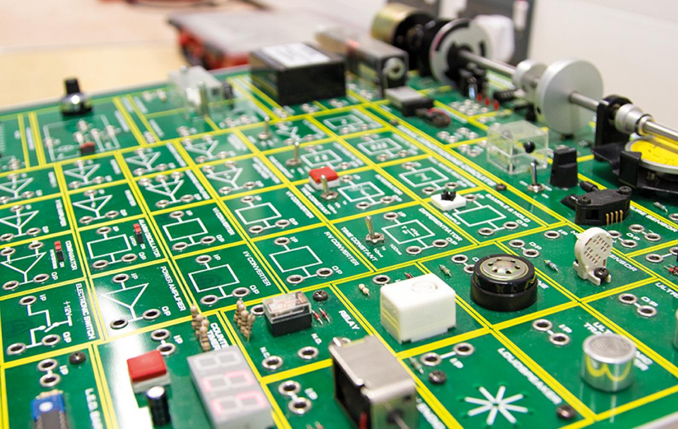 Engineering: Electrical (Part time day) HND ...