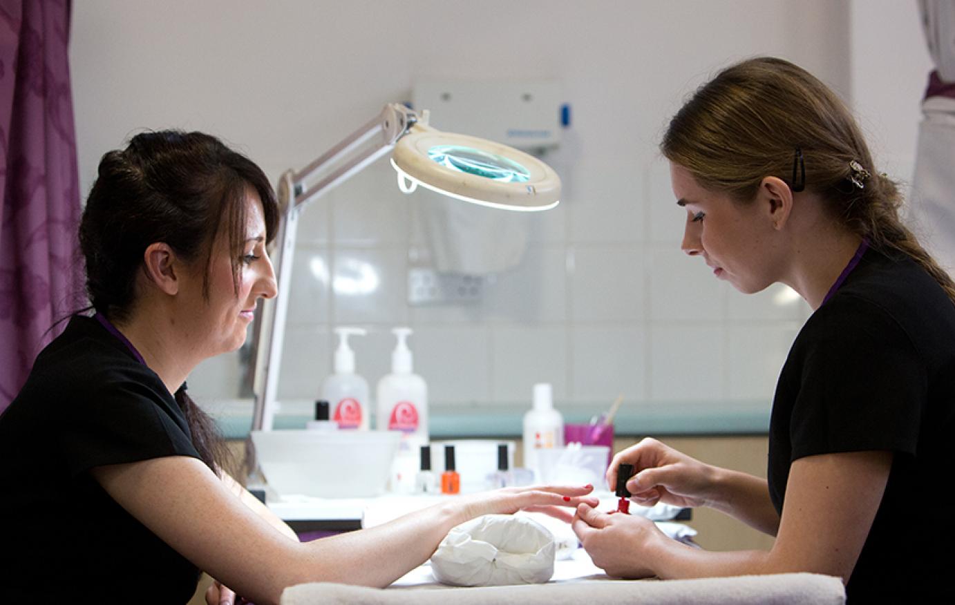 Manicure NQ ...