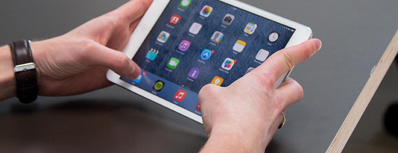 Connecting on Apple Devices