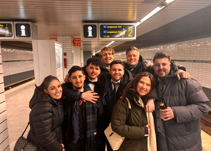 College Students Make Their Mark at Glasgow Weekend in Nuremberg