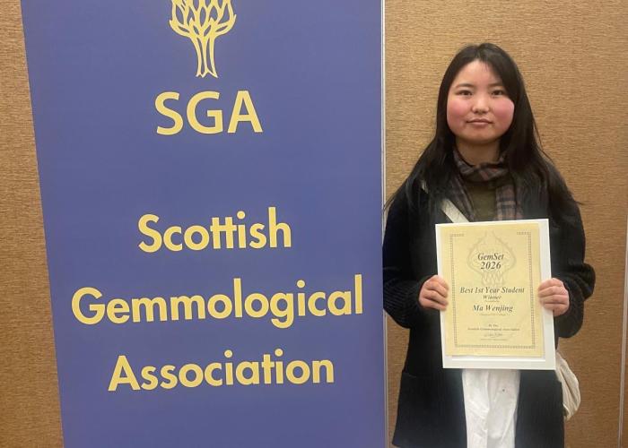 College Jewellery Student Wins Top Prize in National Scotgem Competition